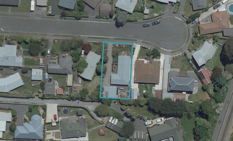 8 Bulman Place, Casebrook, Christchurch - Carousel 1