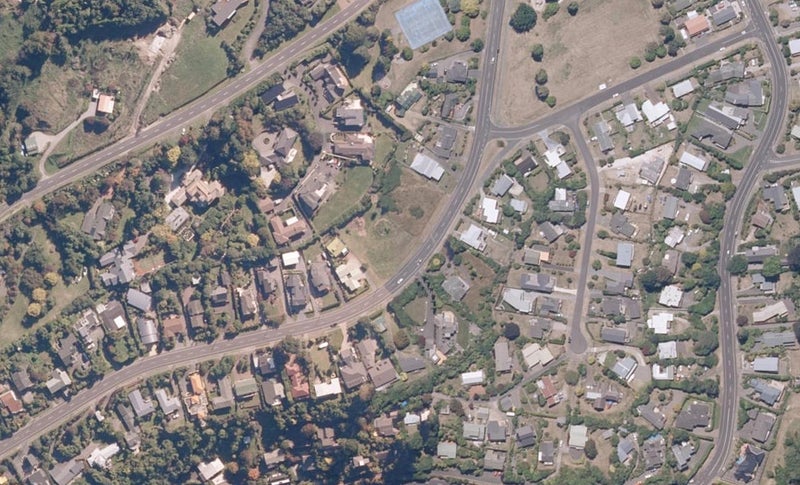 24 Wakeman Road, Acacia Bay, Taupō - Carousel 1
