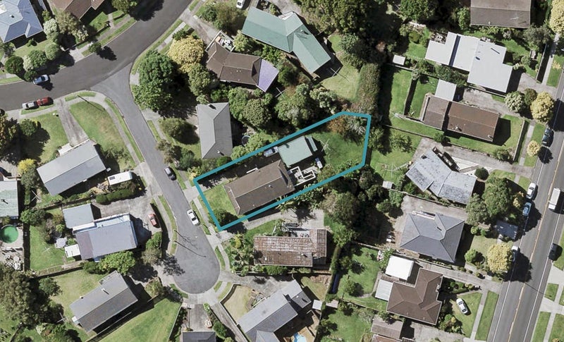 4 Cobana Place, Pakuranga Heights, Auckland - Carousel 1