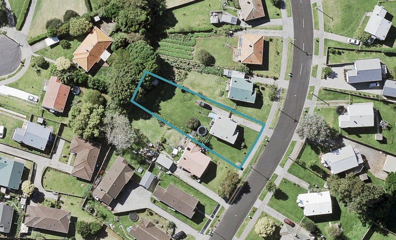 73 Leybourne Circle, Glen Innes, Auckland - Carousel 1