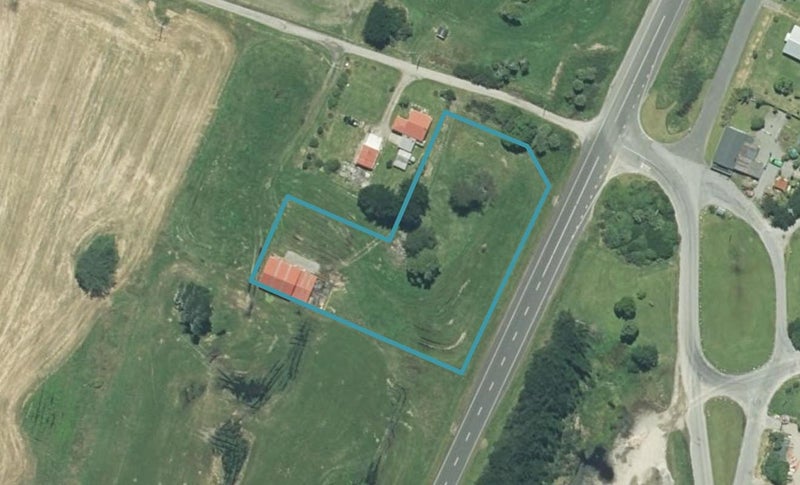 1112 Ruatapu Road, Ruatapu - Carousel 1