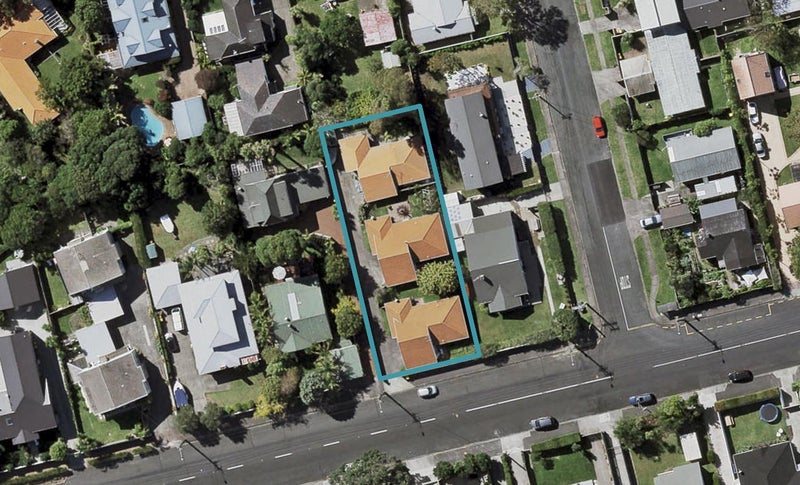 2/14 Bayswater Avenue, Bayswater, Auckland - Carousel 1