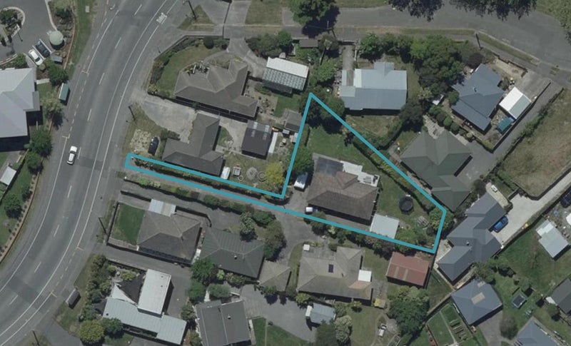 58 New Brighton Road, Shirley, Christchurch - Carousel 1