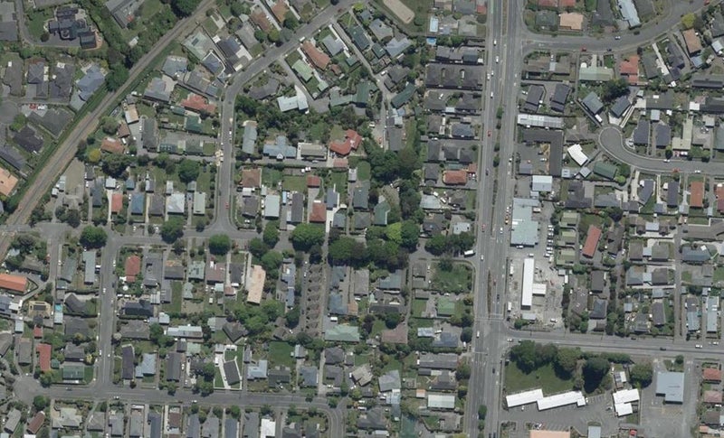 2/18 Barnes Road, Redwood, Christchurch - Carousel 1