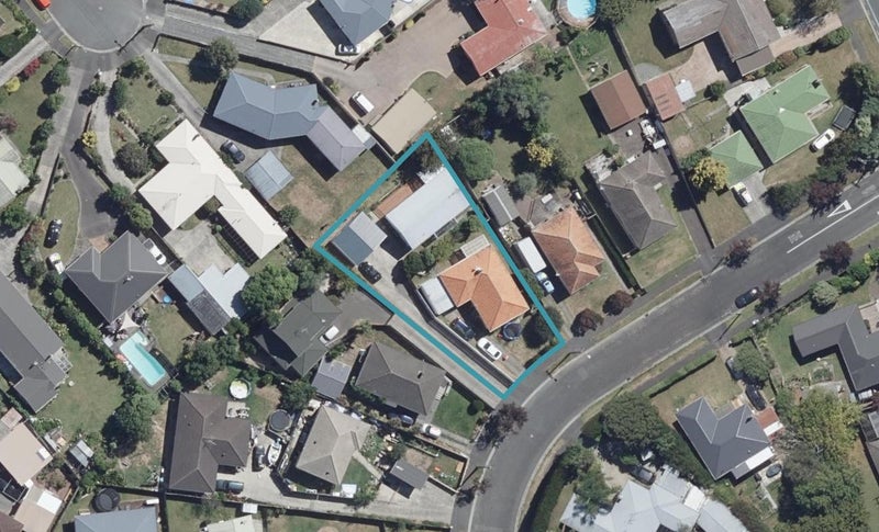 39B Portal Crescent, Beerescourt, Hamilton - Carousel 1