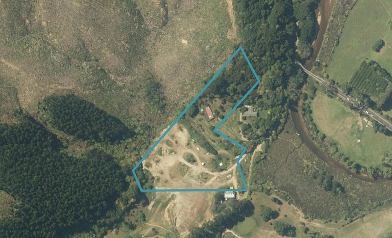 35 Tairua Sh25 Road, WHANGAMATA, Whangamata - Carousel 1