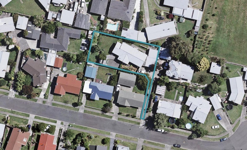 23 Frickleton Street, Taradale, Napier - Carousel 1