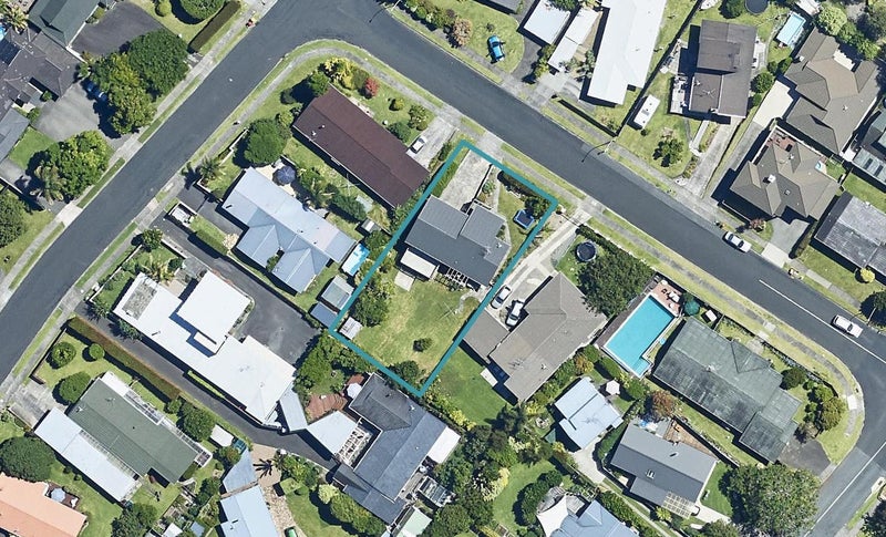 6 Weka Street, Matua, Tauranga - Carousel 1