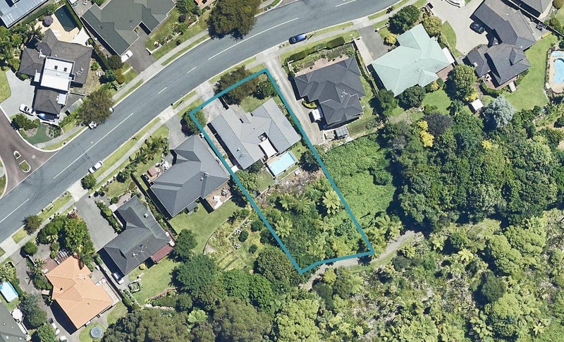 76 Bethlehem Heights, Bethlehem, Tauranga - Carousel 1