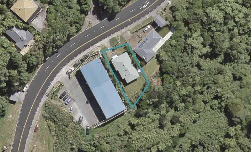 6 London Road, Korokoro, Lower Hutt - Carousel 1