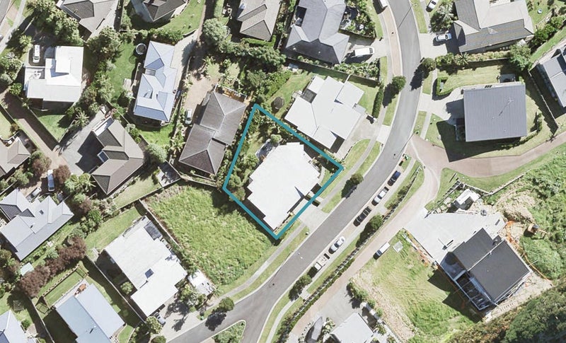 20 Hawaiian Parade, Arkles Bay, Whangaparaoa - Carousel 1