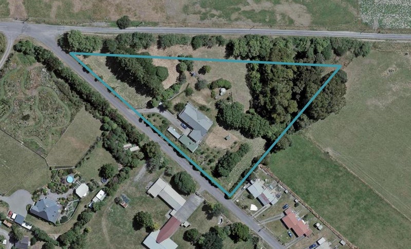 11 Pa Road, Greytown - Carousel 1