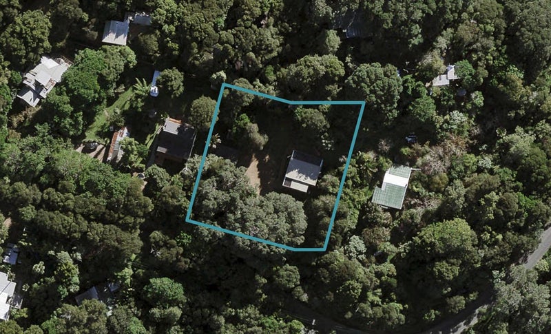 83 Wilma Road, Ostend, Waiheke Island - Carousel 1