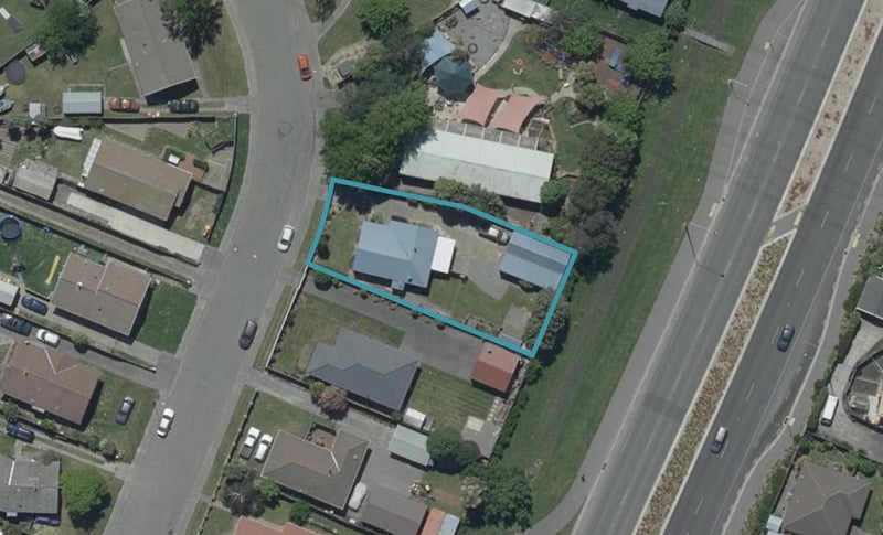 19 Pensacola Crescent, Broomfield, Christchurch - Carousel 1