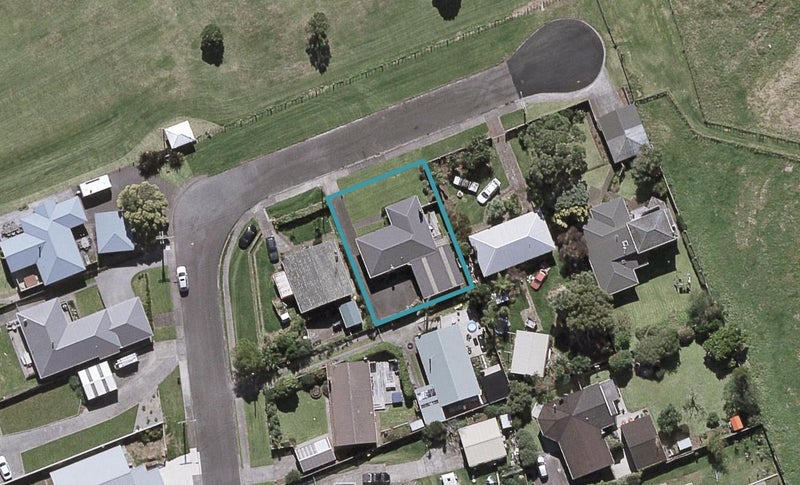 5 Weka Street, Fitzroy, New Plymouth - Carousel 1