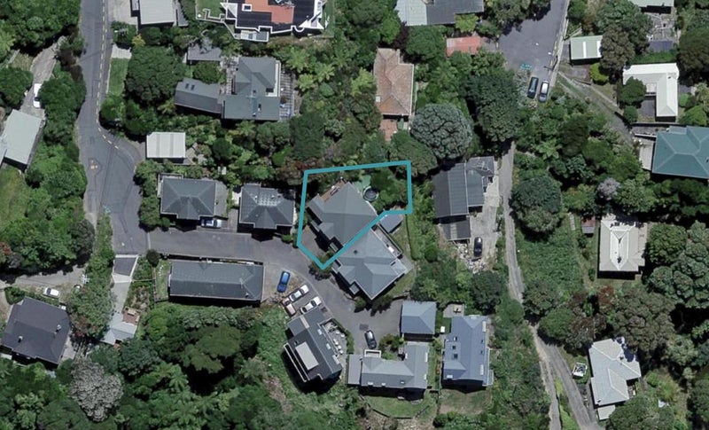 39 Mana Street, Vogeltown, Wellington - Carousel 1