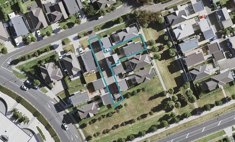 9 Phar Lap Crescent, Takanini, Auckland - Carousel 1