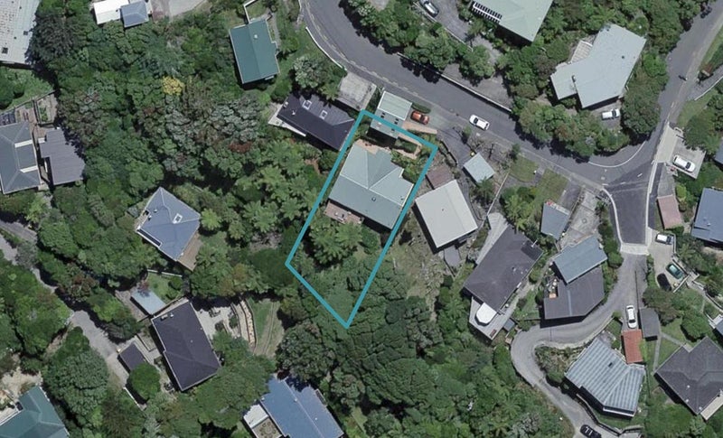 60 Madras Street, Khandallah, Wellington - Carousel 1