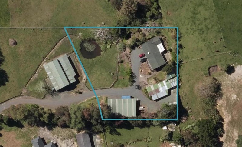 10 Waioneone Road, Parahaki, Whangarei - Carousel 1
