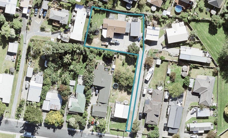 11 Sundown Avenue, Manly, Whangaparaoa - Carousel 1