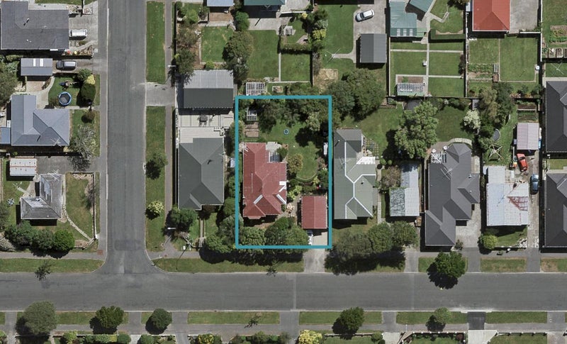 136 Bourke Street, Windsor, Invercargill - Carousel 1