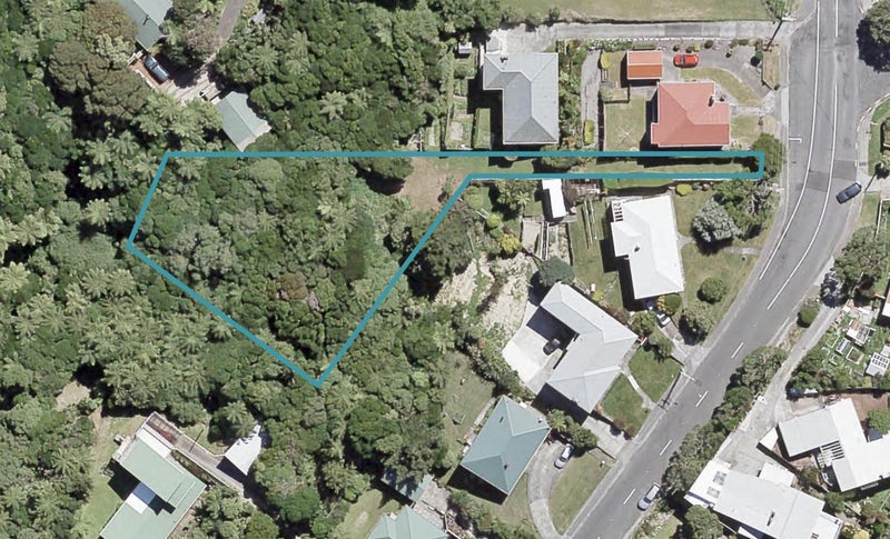 24 Pokohiwi Road, Normandale, Lower Hutt - Carousel 1
