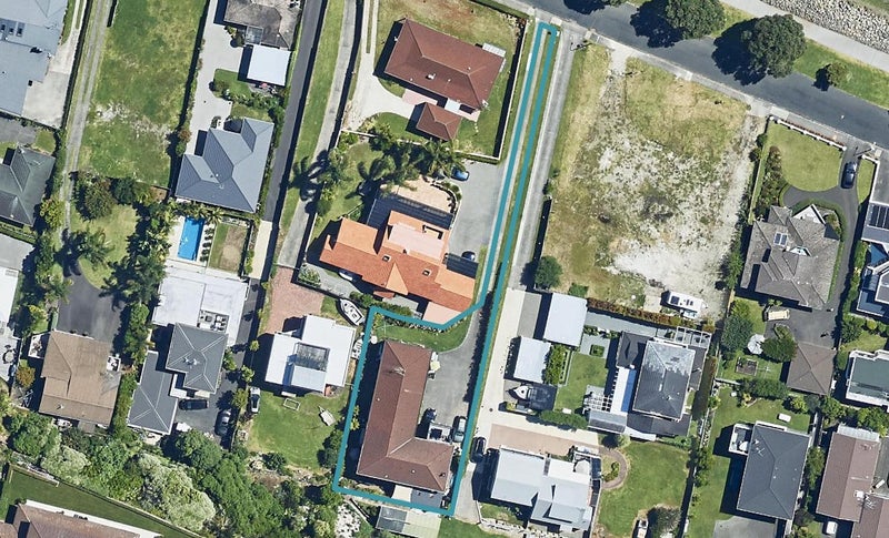 61 Beach Road, Otumoetai, Tauranga - Carousel 1