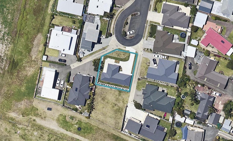 2 Omega Place, Coastlands, Whakatane - Carousel 1