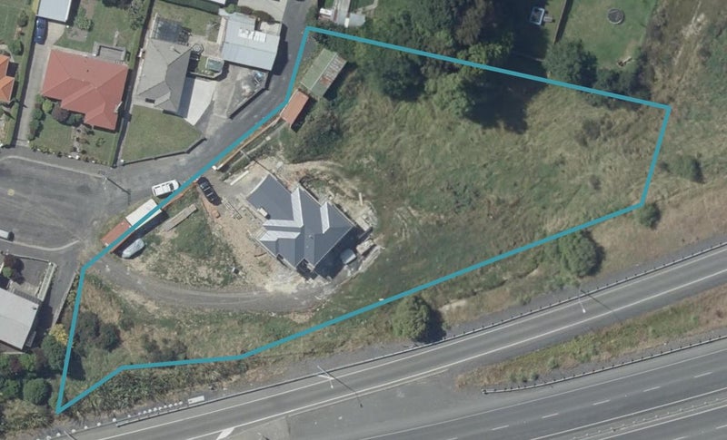 4 Sunnyvale Lane, Green Island, Dunedin - Carousel 1