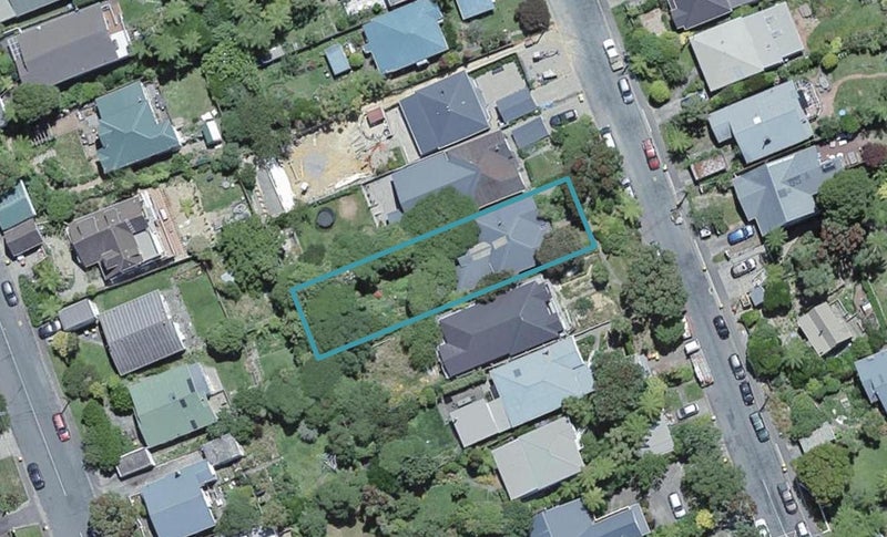 73 Nottingham Street, Karori, Wellington - Carousel 1