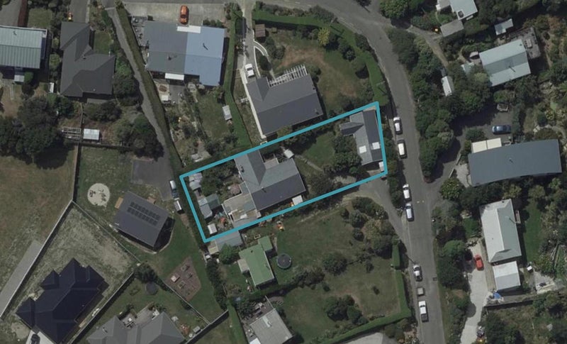 12 Koromiko Crescent, Diamond Harbour, Lyttelton - Carousel 1