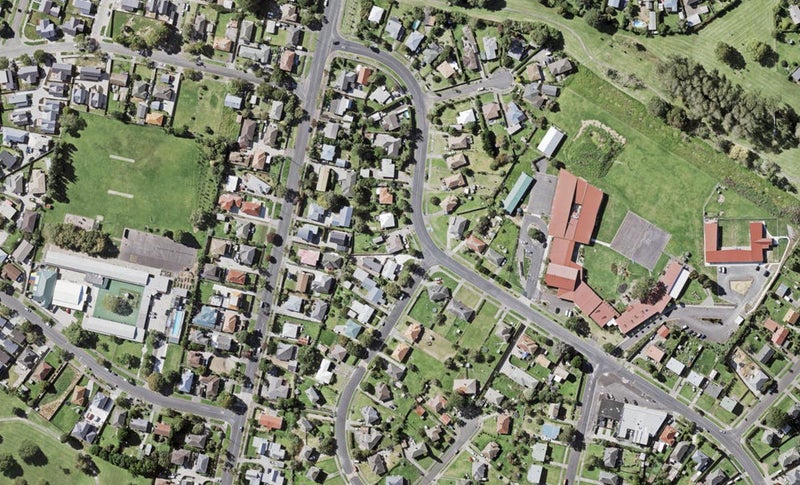 6/15 Farringdon Street, Glen Innes, Auckland - Carousel 1