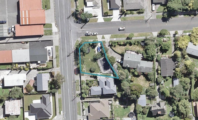 355 Stokes Valley Road, Stokes Valley, Lower Hutt - Carousel 1