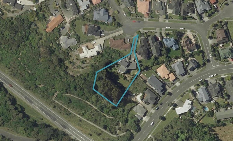 8 Kilkenny Place, Fitzherbert, Palmerston North - Carousel 1