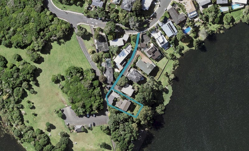 27 Sylvan Park Avenue, Milford, Auckland - Carousel 1