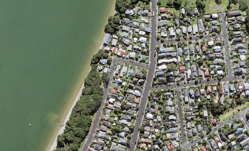 10B Joan Street, Point Chevalier, Auckland - Carousel 1