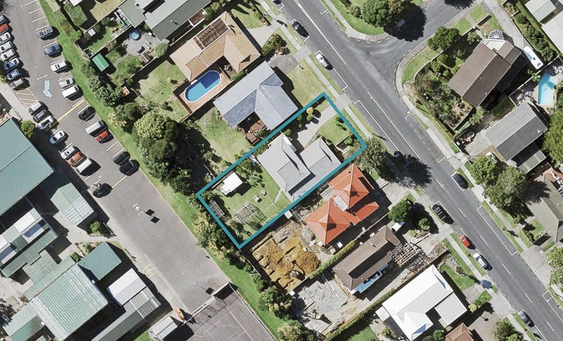45 Sandspit Road, Cockle Bay, Auckland - Carousel 1
