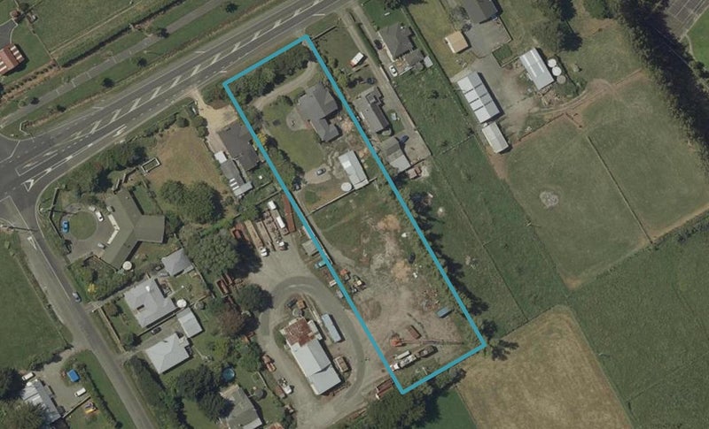 28 Pioneer Highway, Awapuni, Palmerston North - Carousel 1