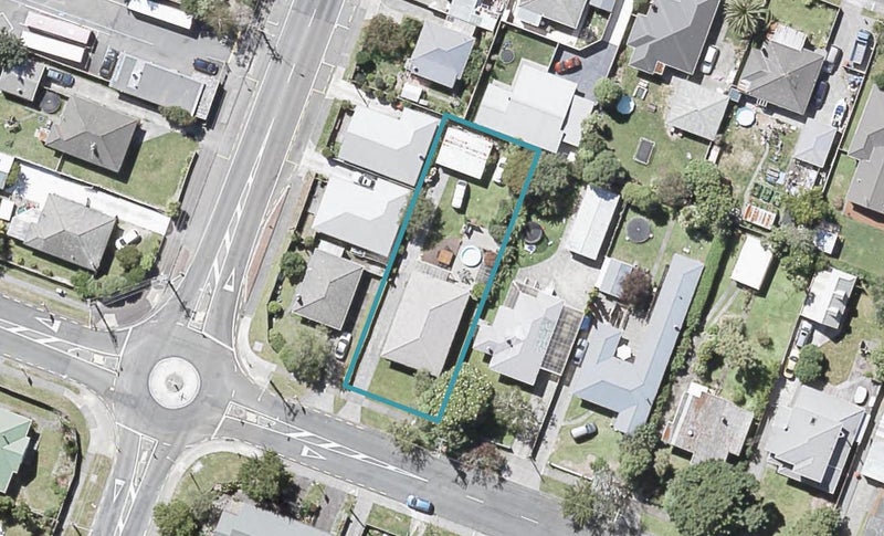3 Hine Road, Wainuiomata, Lower Hutt - Carousel 1