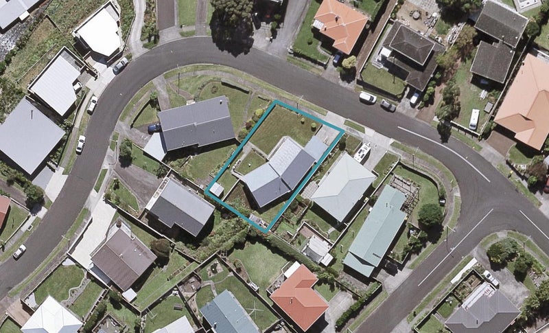 36 Crownhill Street, Spotswood, New Plymouth - Carousel 1