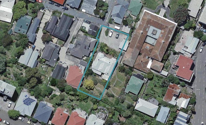 5 Boston Terrace, Aro Valley, Wellington - Carousel 1
