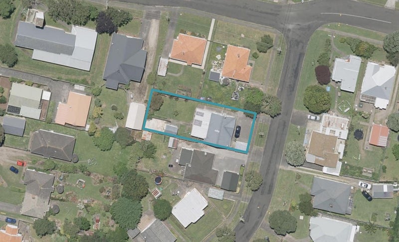 23 Hutchison Crescent, Durie Hill, Whanganui - Carousel 1