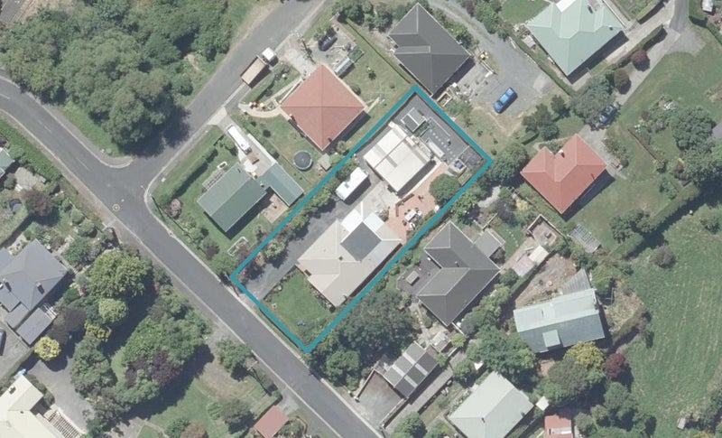11 Shandon Street, Roseneath, Port Chalmers - Carousel 1