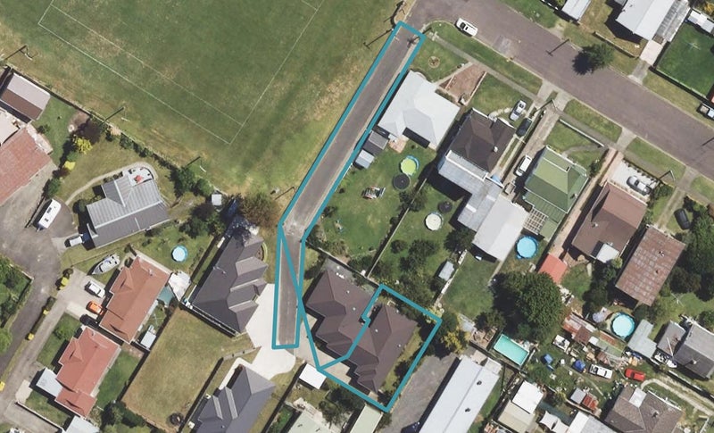 516 Palmerston Road, Te Hapara, Gisborne - Carousel 1