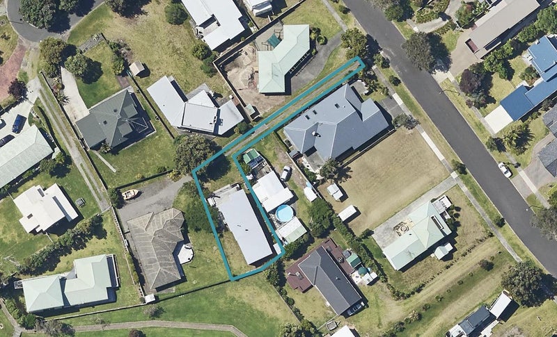 24B Bowentown Boulevard, Bowentown, Waihi Beach - Carousel 1