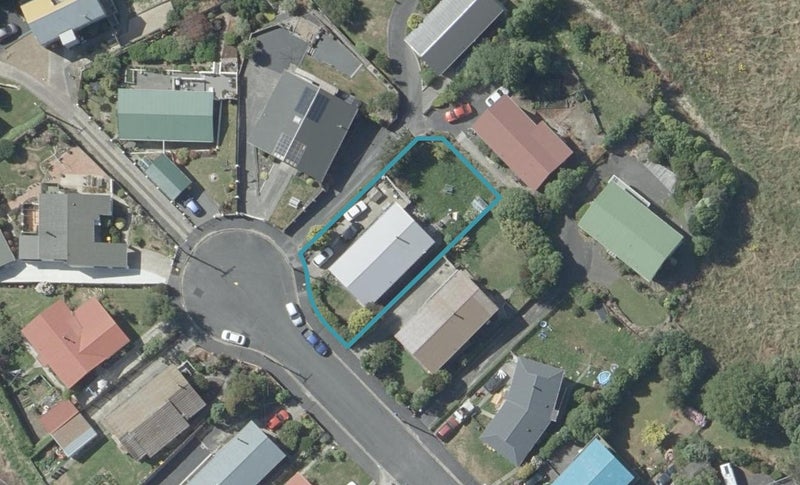 11 Davies Street, Concord, Dunedin - Carousel 1