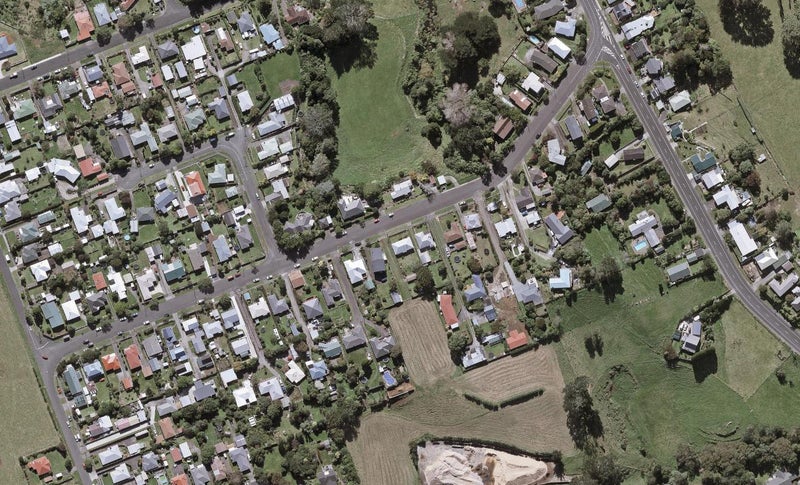 18 Cowling Road, Hurdon, New Plymouth - Carousel 1