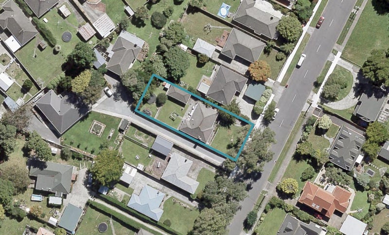 120 McLeod Street, Elderslea, Upper Hutt - Carousel 1
