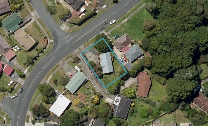 49 Eden Terrace, Kamo, Whangarei - Carousel 1