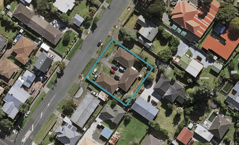 1/1 Allenby Road, Papatoetoe, Auckland - Carousel 1